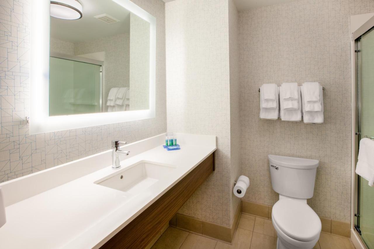 Holiday Inn Express - White Marsh By Ihg Екстериор снимка