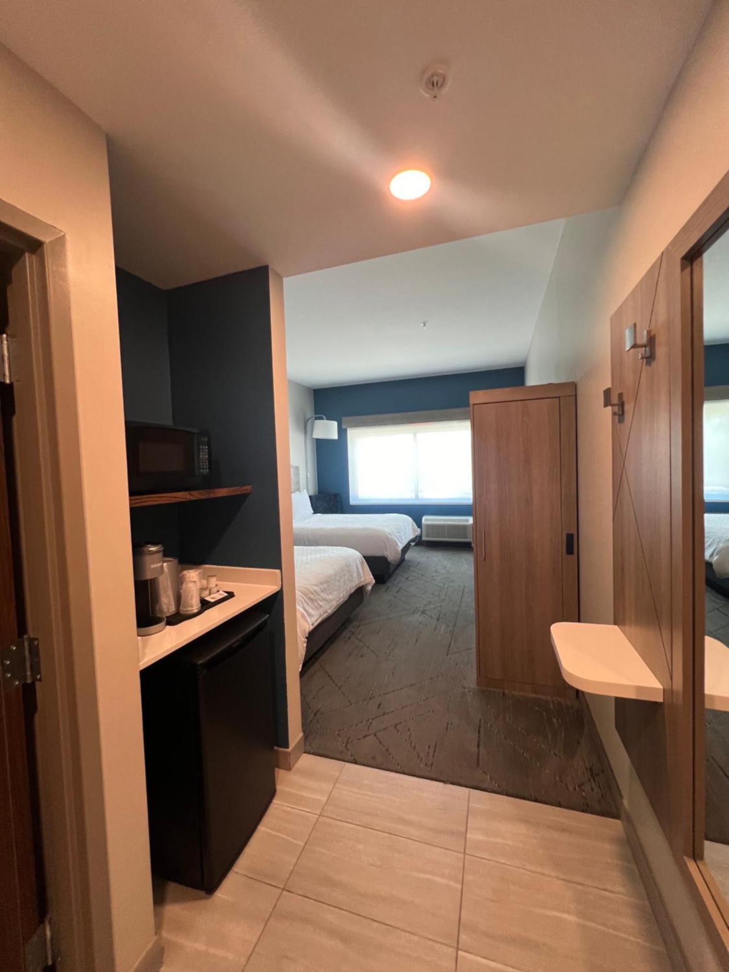 Holiday Inn Express - White Marsh By Ihg Екстериор снимка